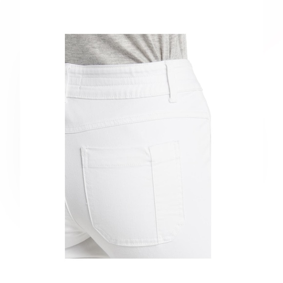 NWT SZ 26 Wit & Wisdom ‘Ab'Solution High Waist
Flare Jeans in Optic White - Picture 3 of 4